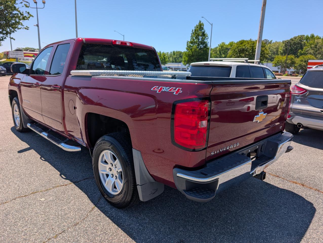 Chevrolet Silverado 1500 4WD Double Cab 143.5" LT w/1LT 2017