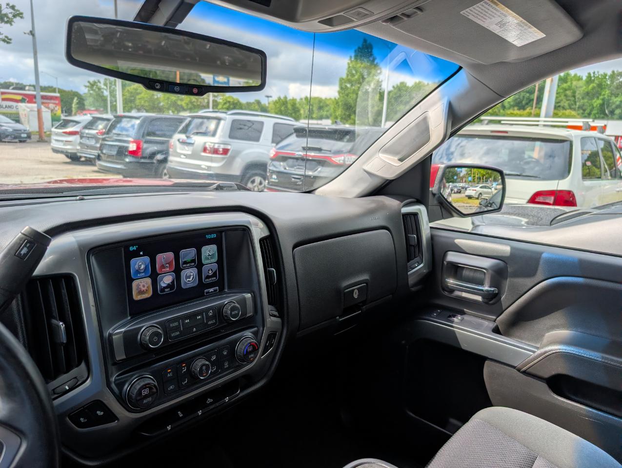 Chevrolet Silverado 1500 4WD Double Cab 143.5" LT w/1LT 2017