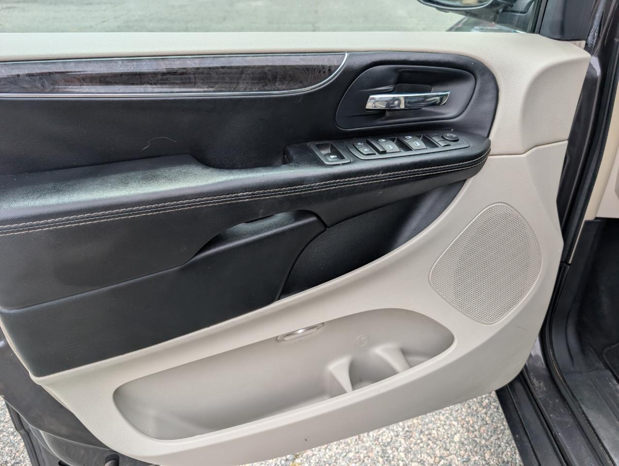 Chrysler Town & Country Touring 2015