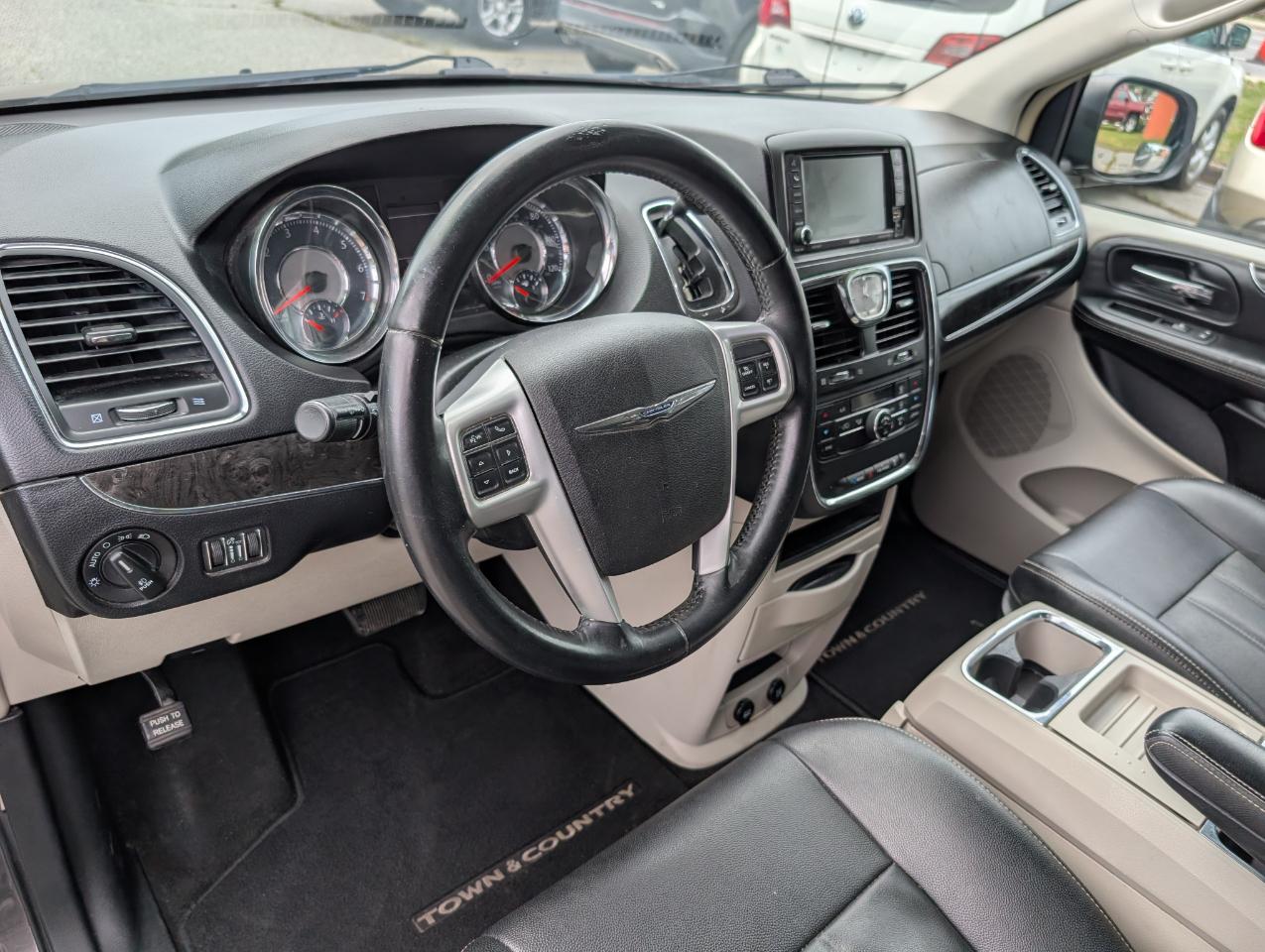 Chrysler Town & Country Touring 2015