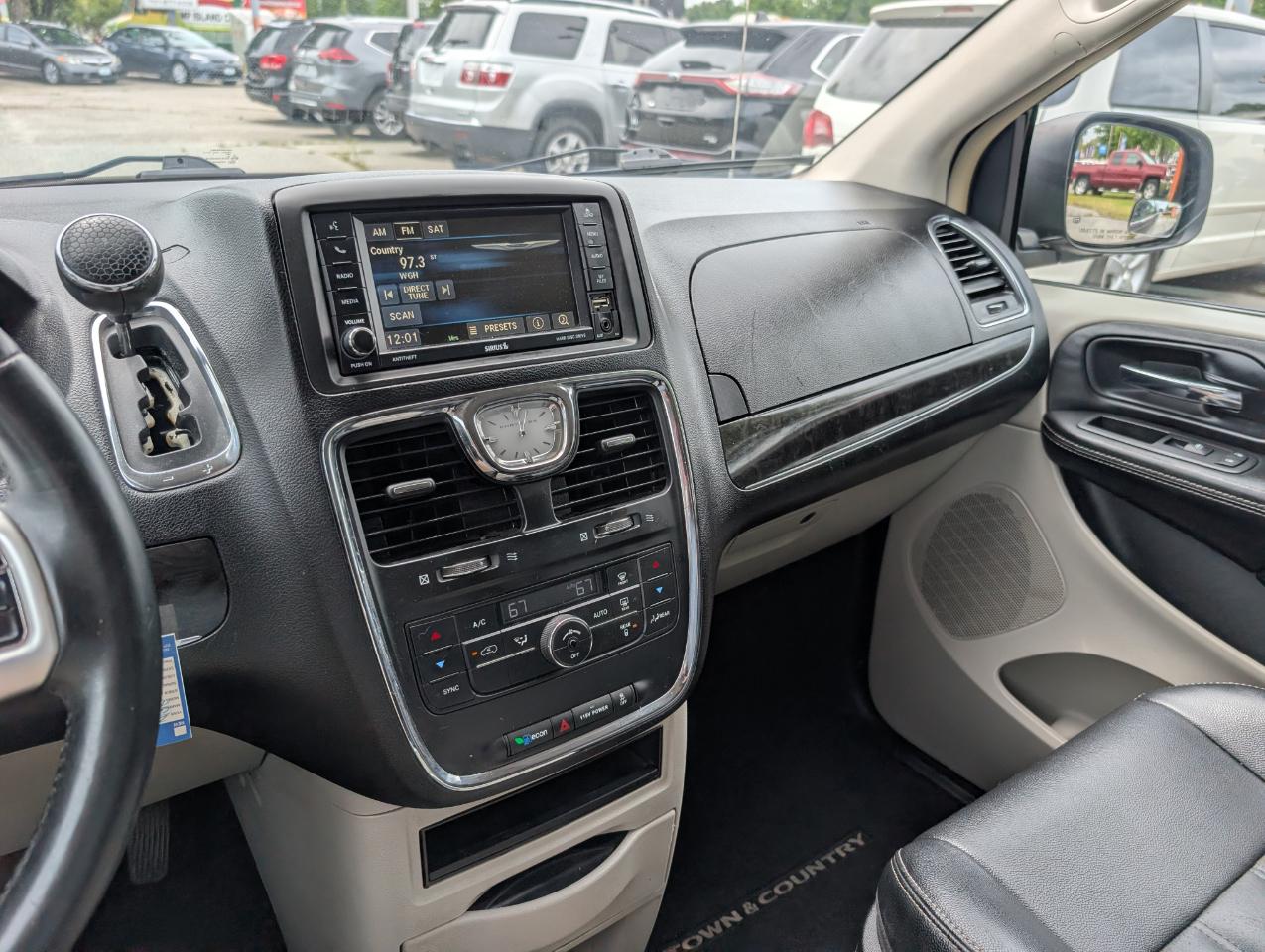Chrysler Town & Country Touring 2015