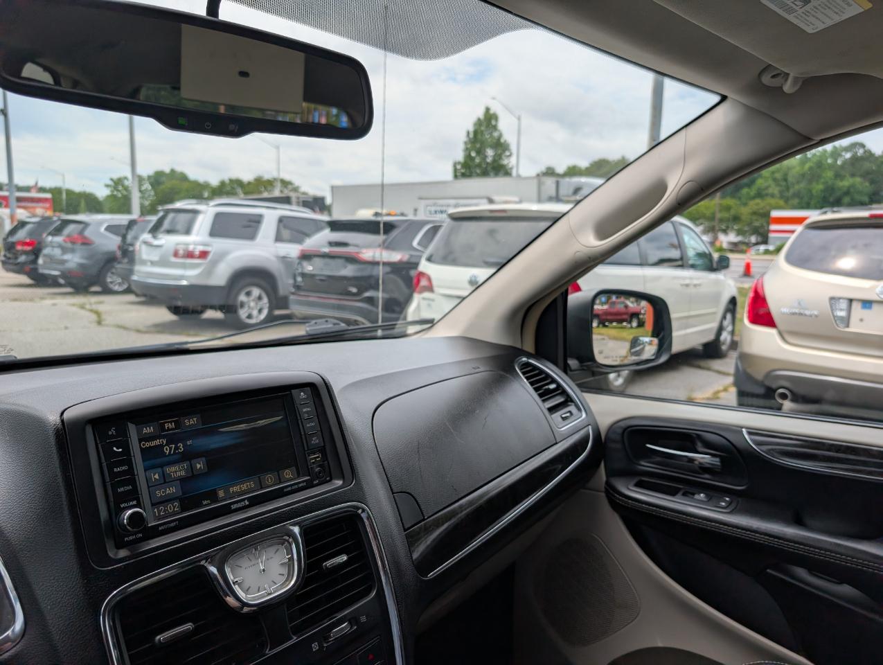 Chrysler Town & Country Touring 2015