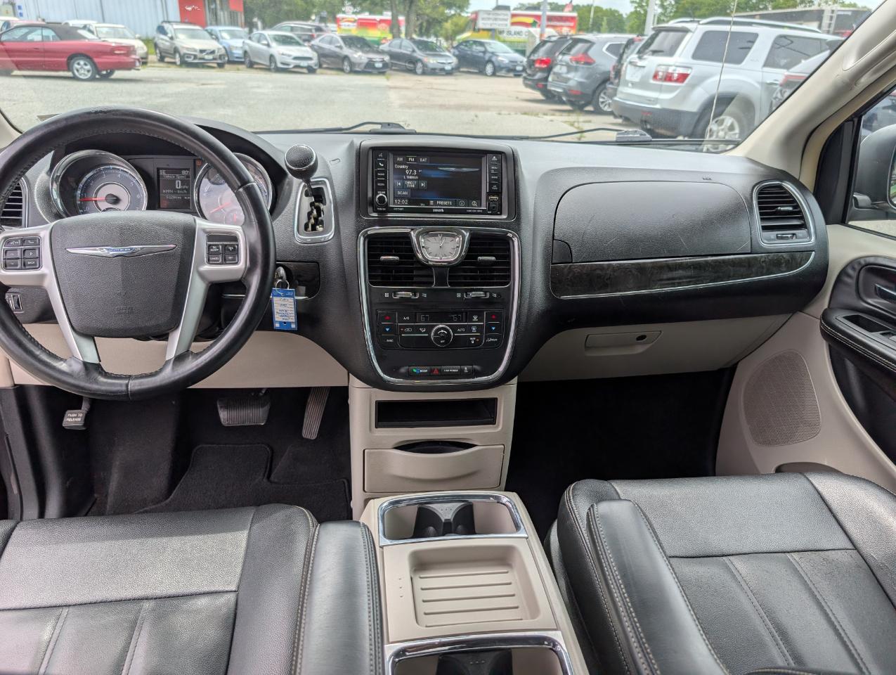 Chrysler Town & Country Touring 2015