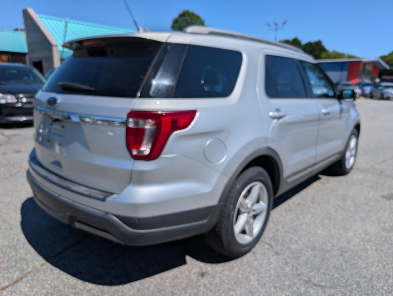 Ford Explorer XLT FWD 2019