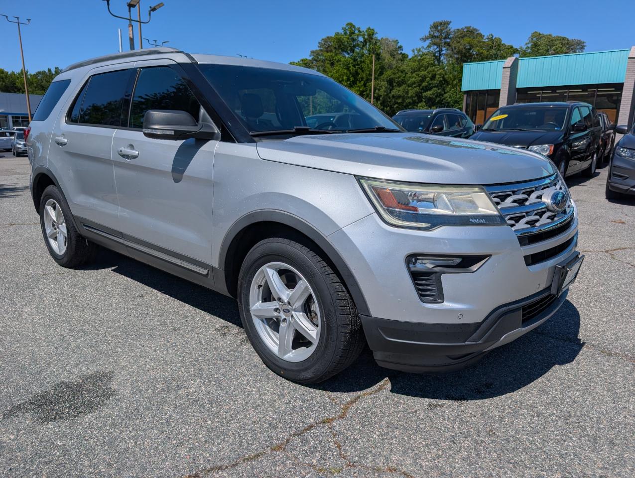 Ford Explorer XLT FWD 2019