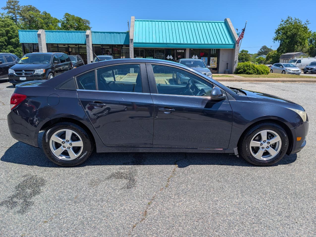 Chevrolet Cruze 4dr Sdn Auto 1LT 2013