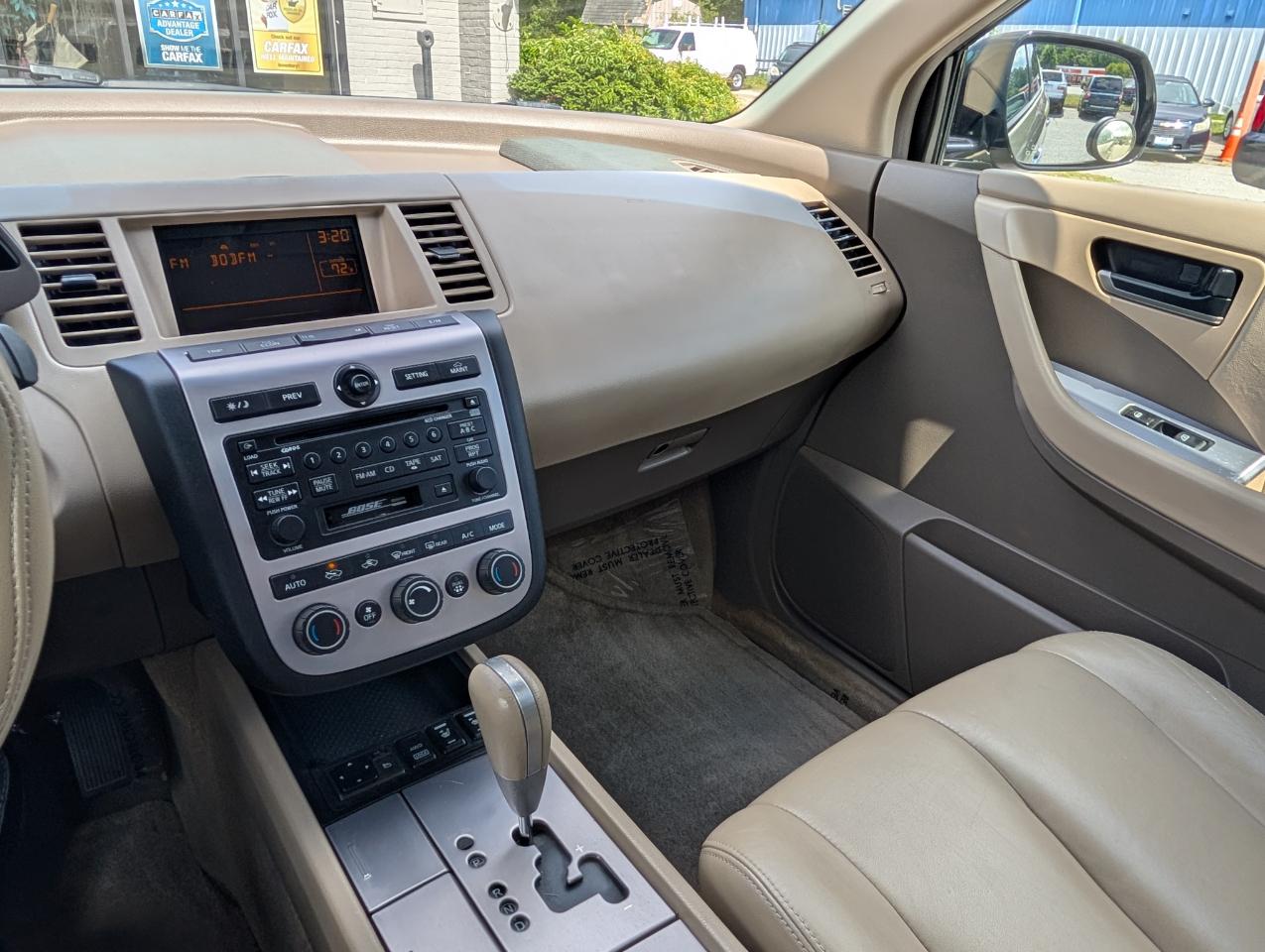 Nissan Murano  2005