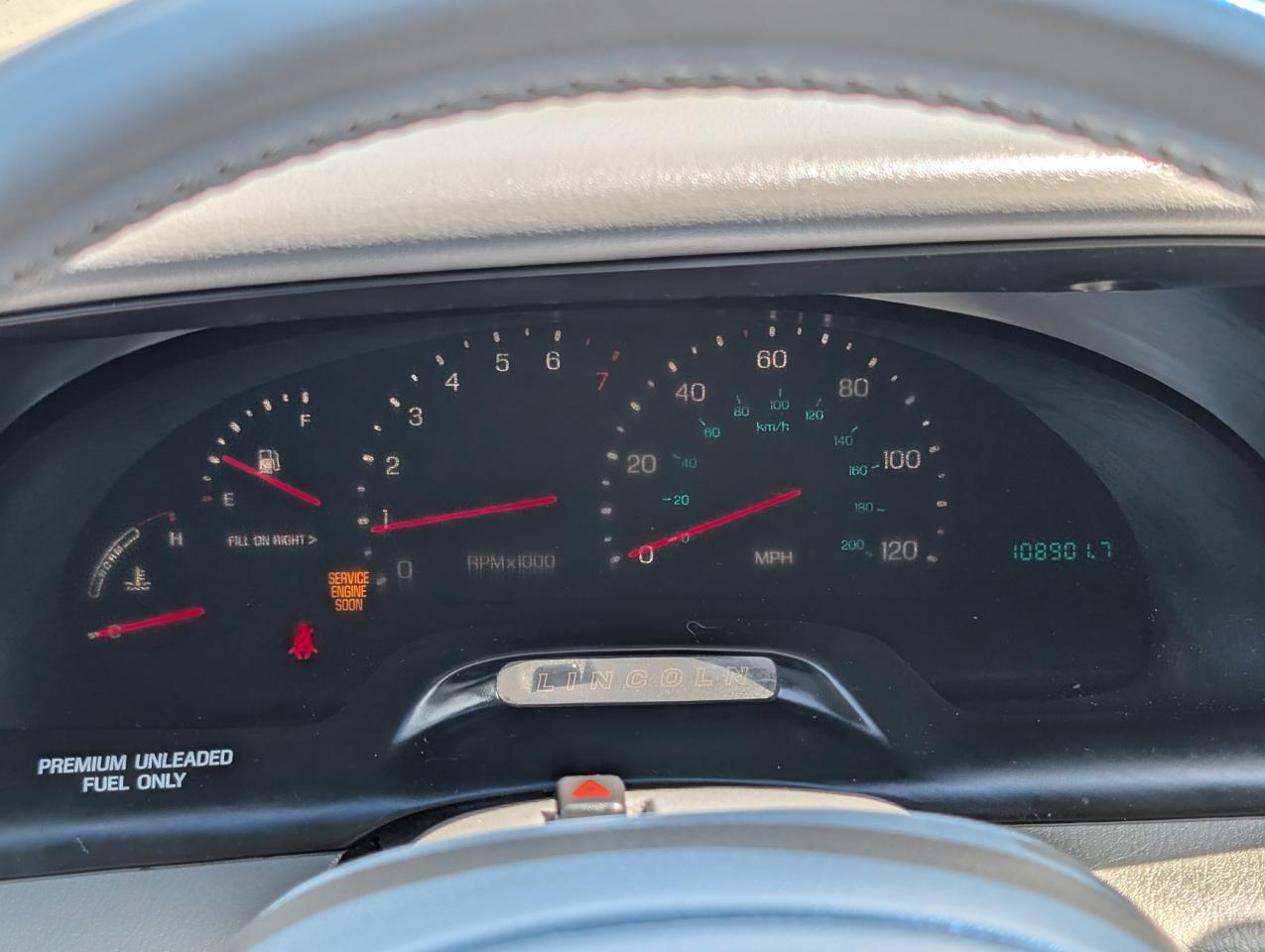 Lincoln Continental 4dr Sedan 1995