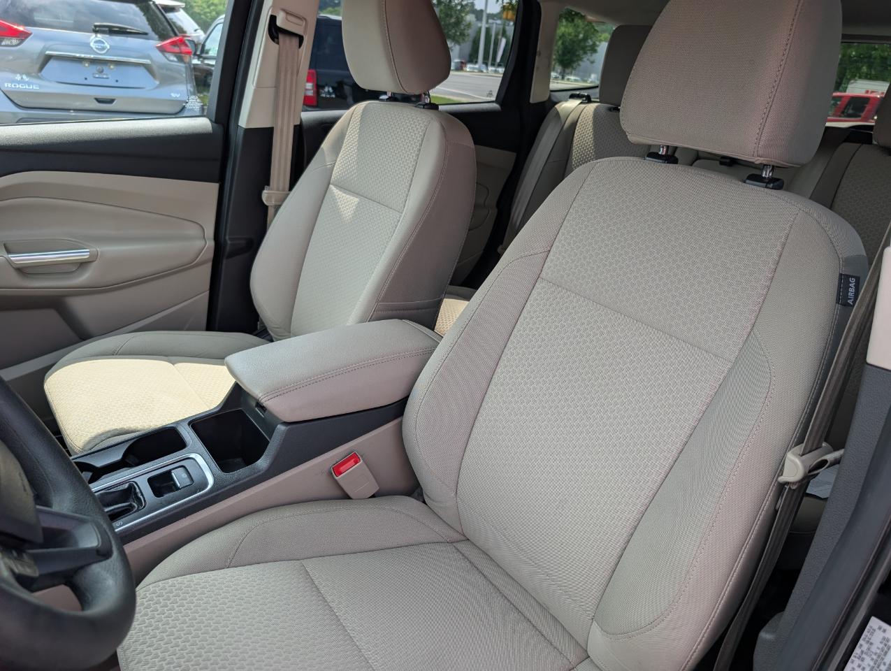 Ford Escape SE FWD 2017