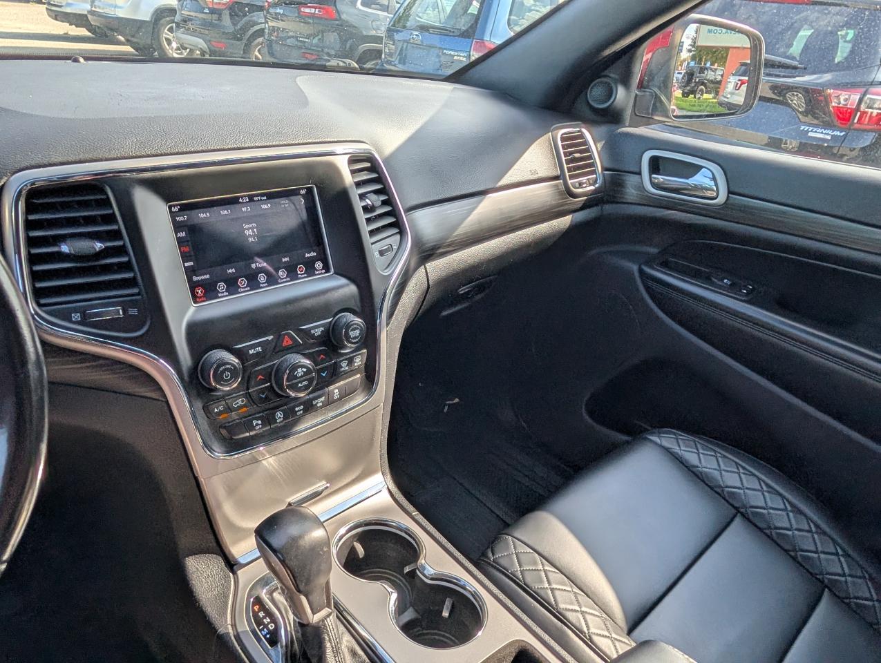 Jeep Grand Cherokee Laredo E 4x4 2021
