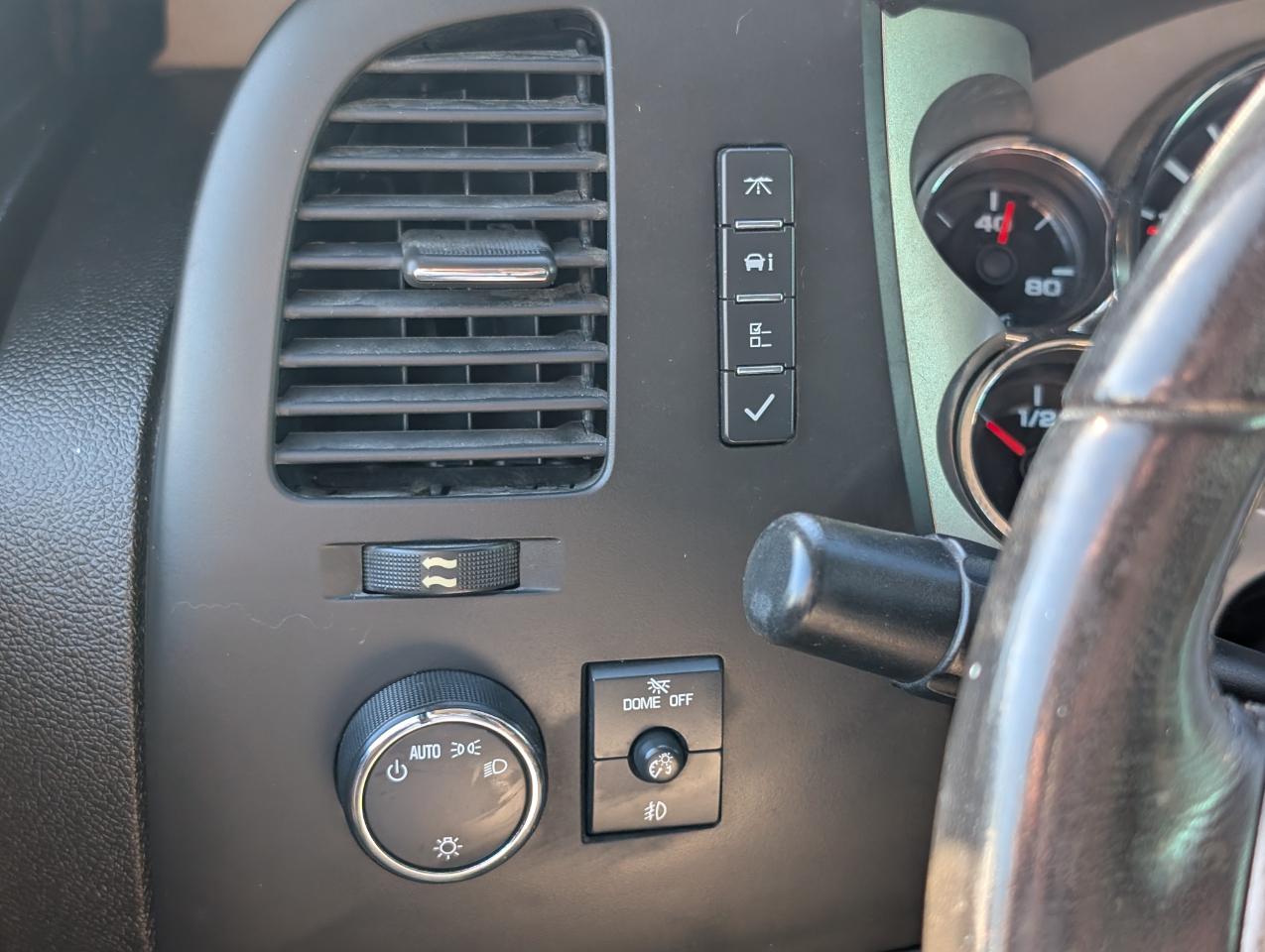 Chevrolet Silverado 1500  2011