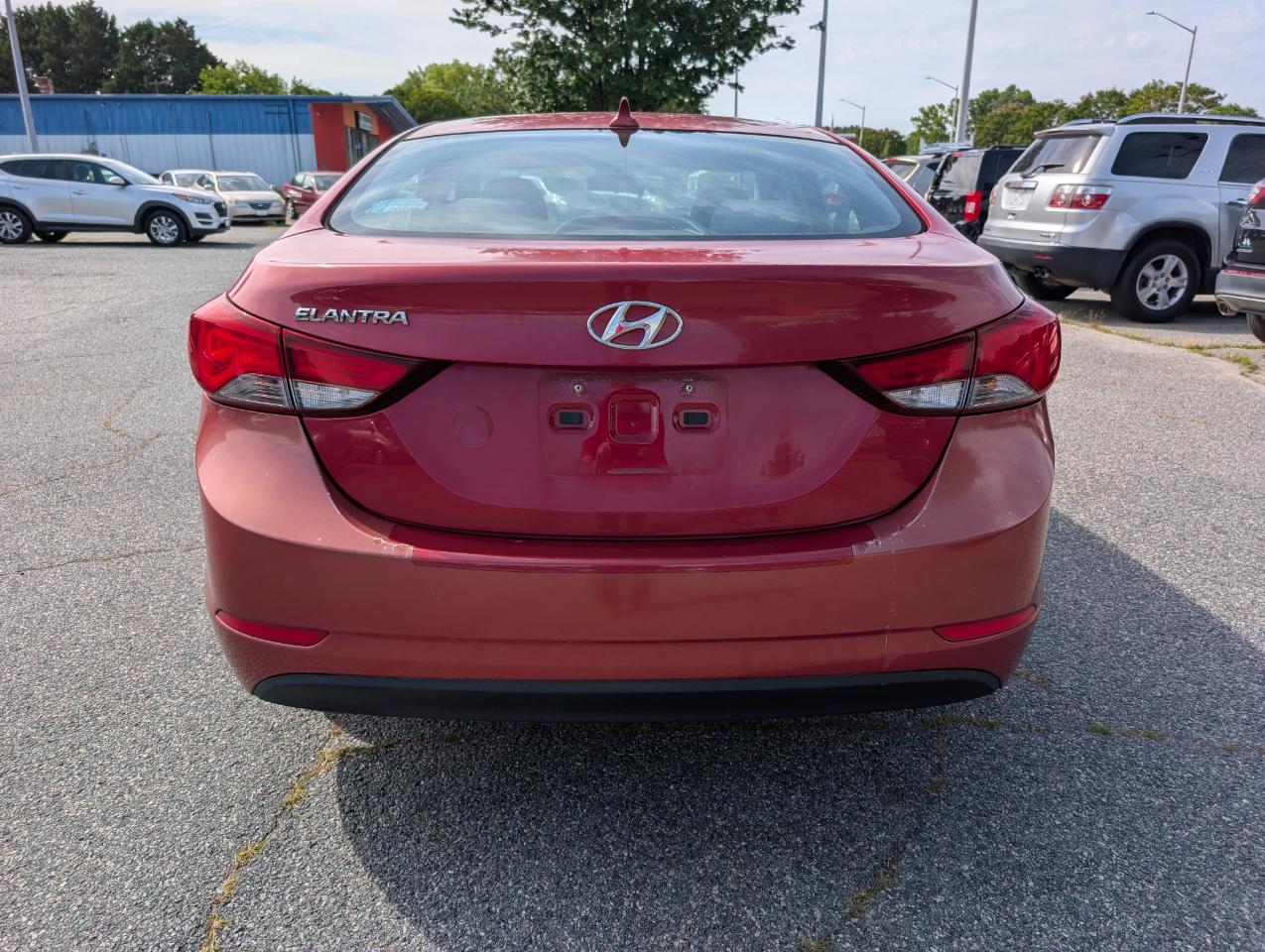 Hyundai Elantra  2015