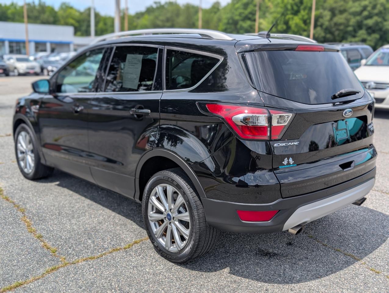 Ford Escape Titanium 4WD 2017