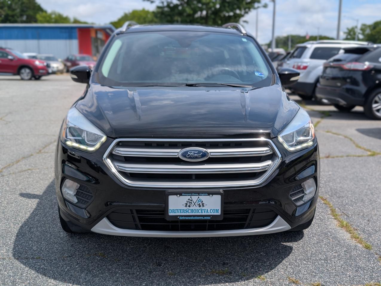Ford Escape Titanium 4WD 2017