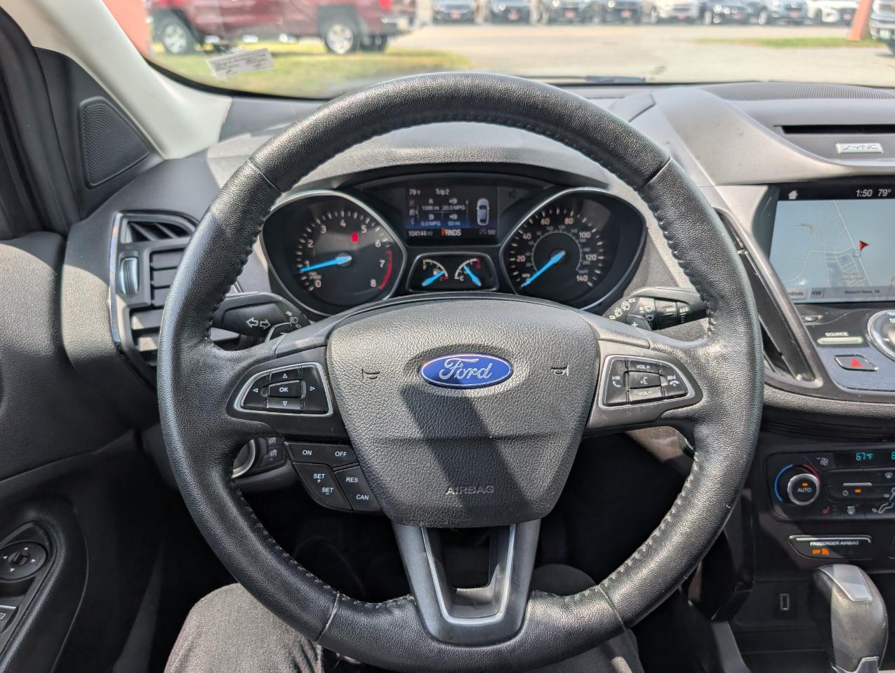 Ford Escape Titanium 4WD 2017