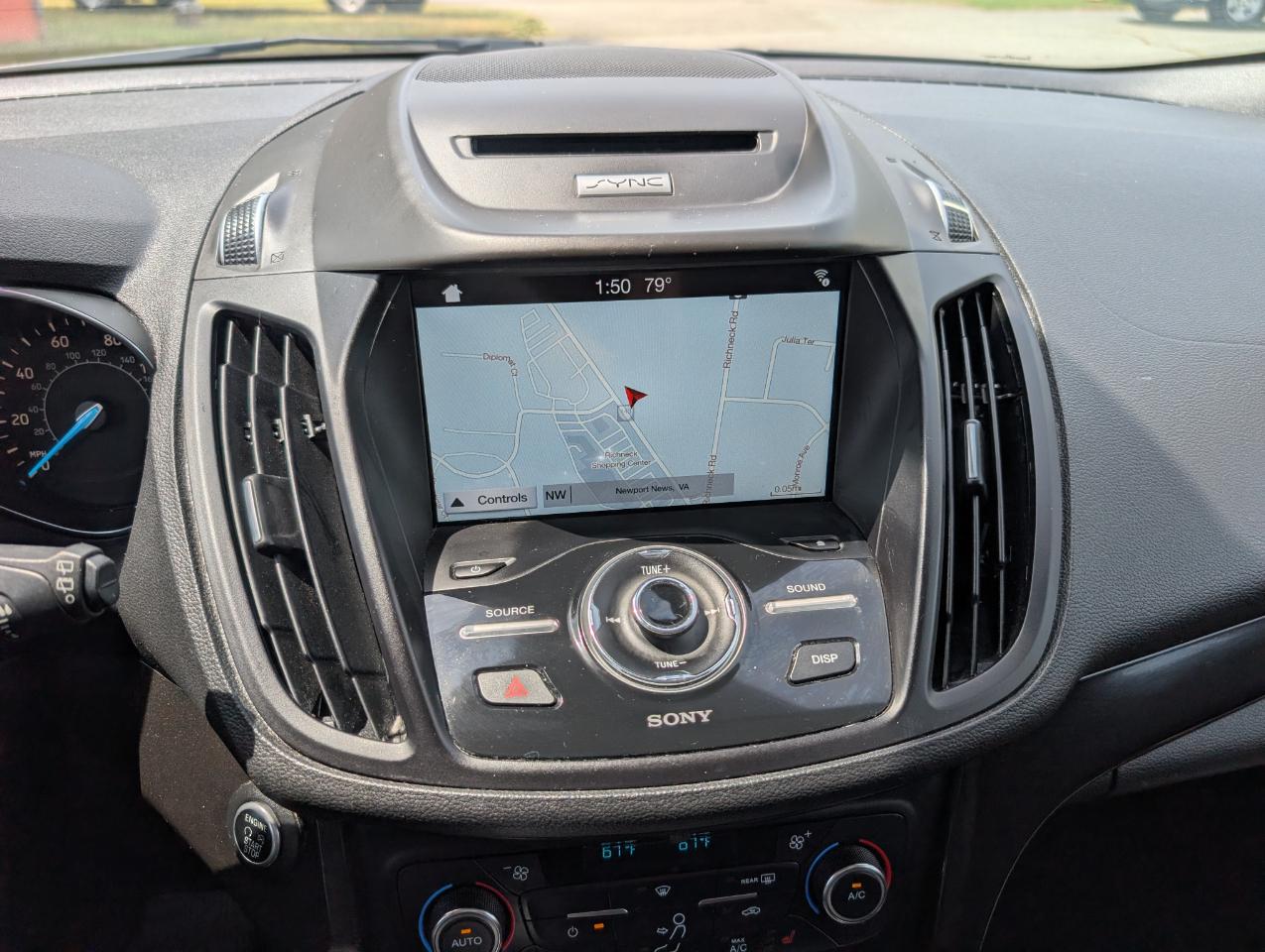 Ford Escape Titanium 4WD 2017