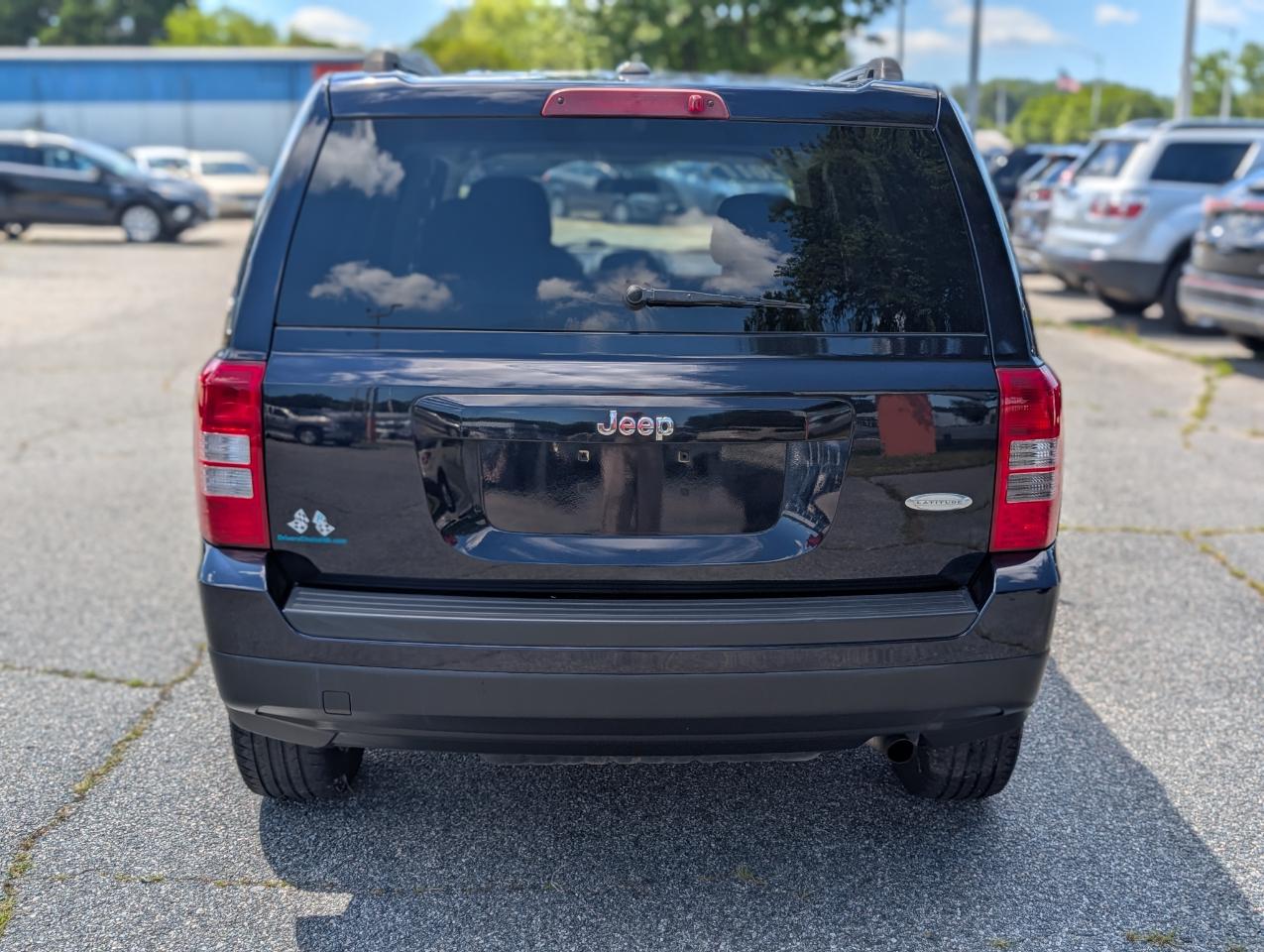 Jeep Patriot  2011
