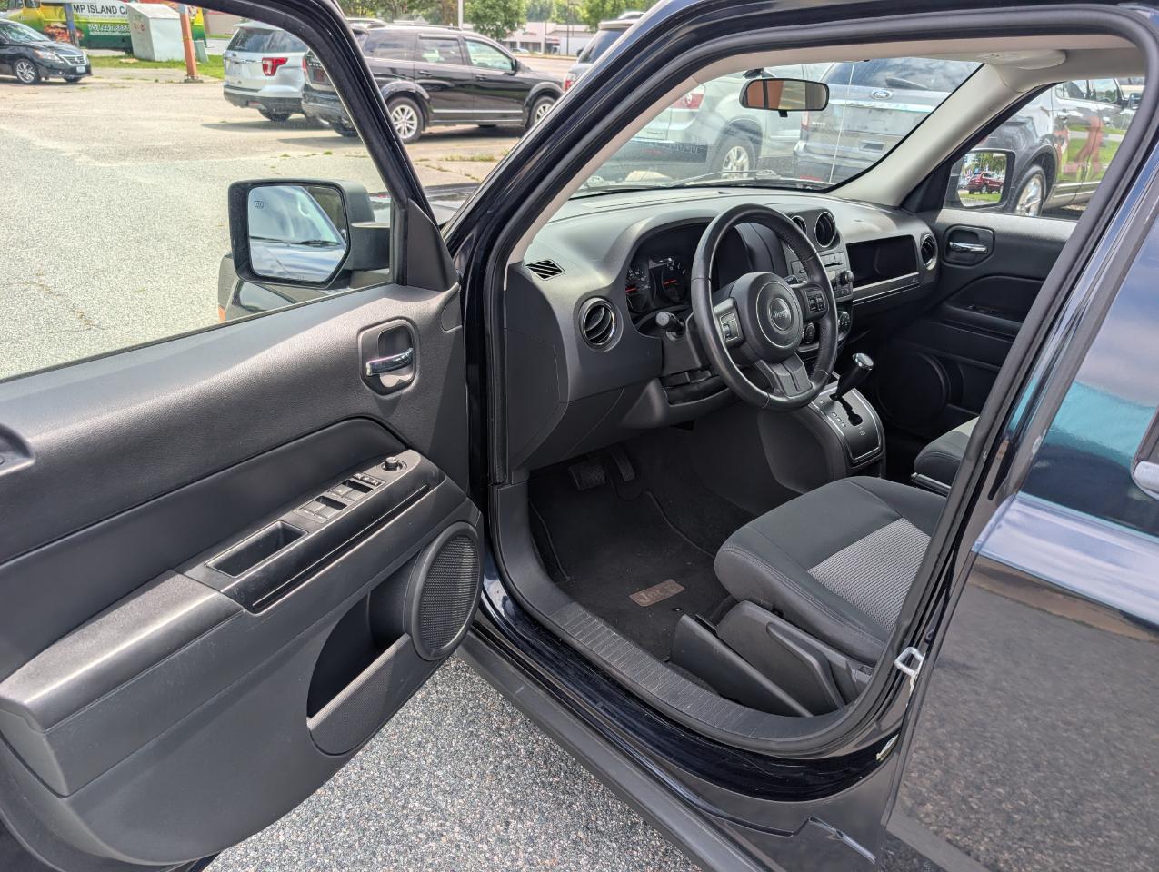 Jeep Patriot  2011