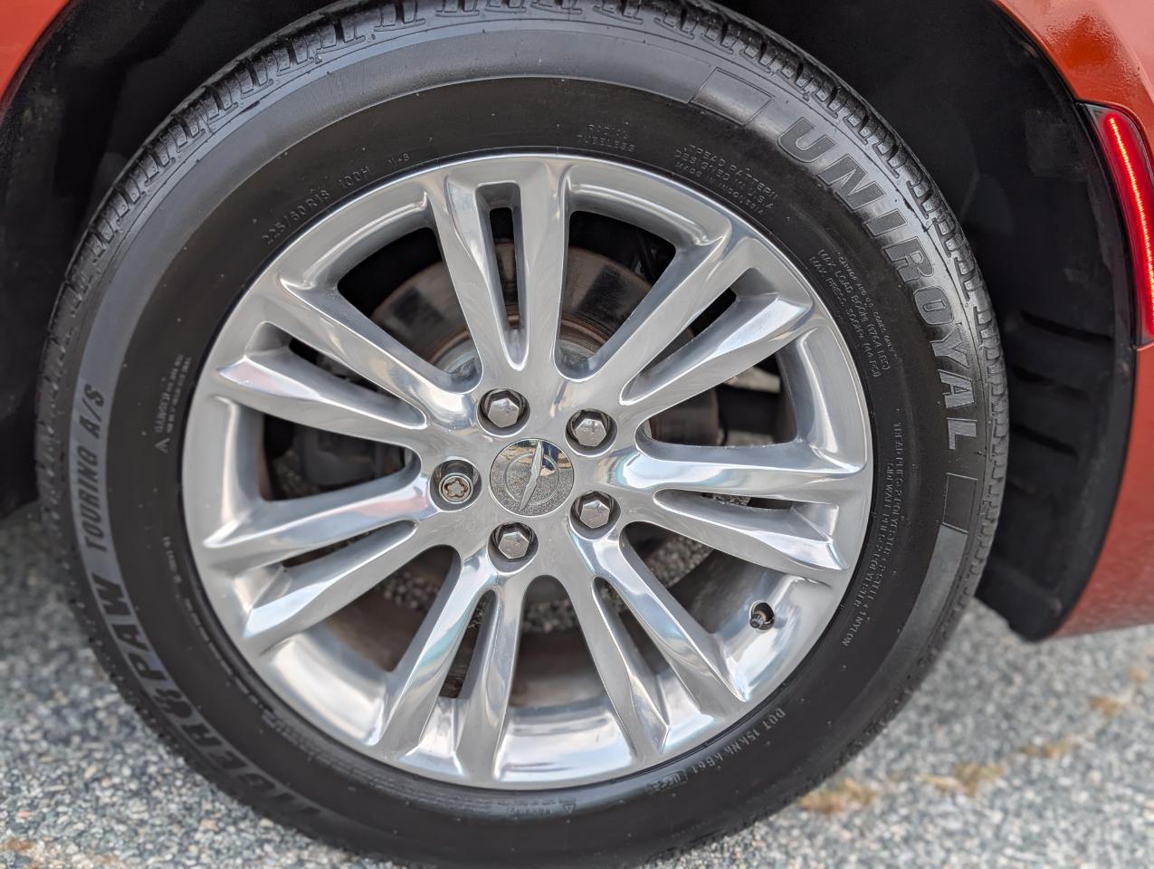 Chrysler 300 Touring L RWD 2021