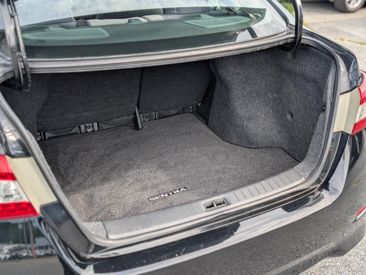 Nissan Sentra SR 2014