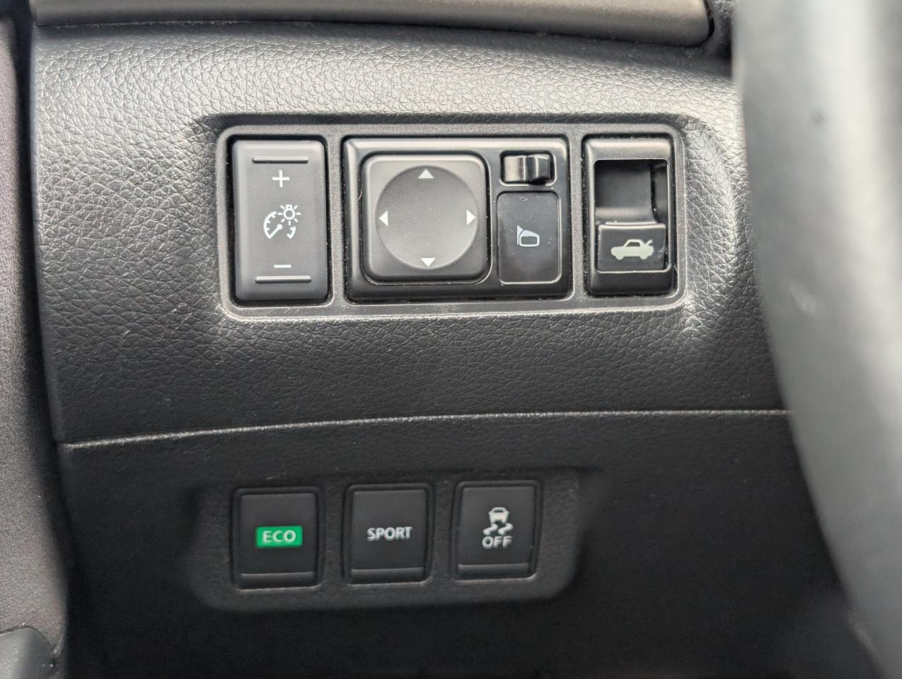 Nissan Sentra SR 2014