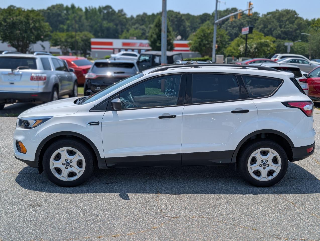 Ford Escape S FWD 2018