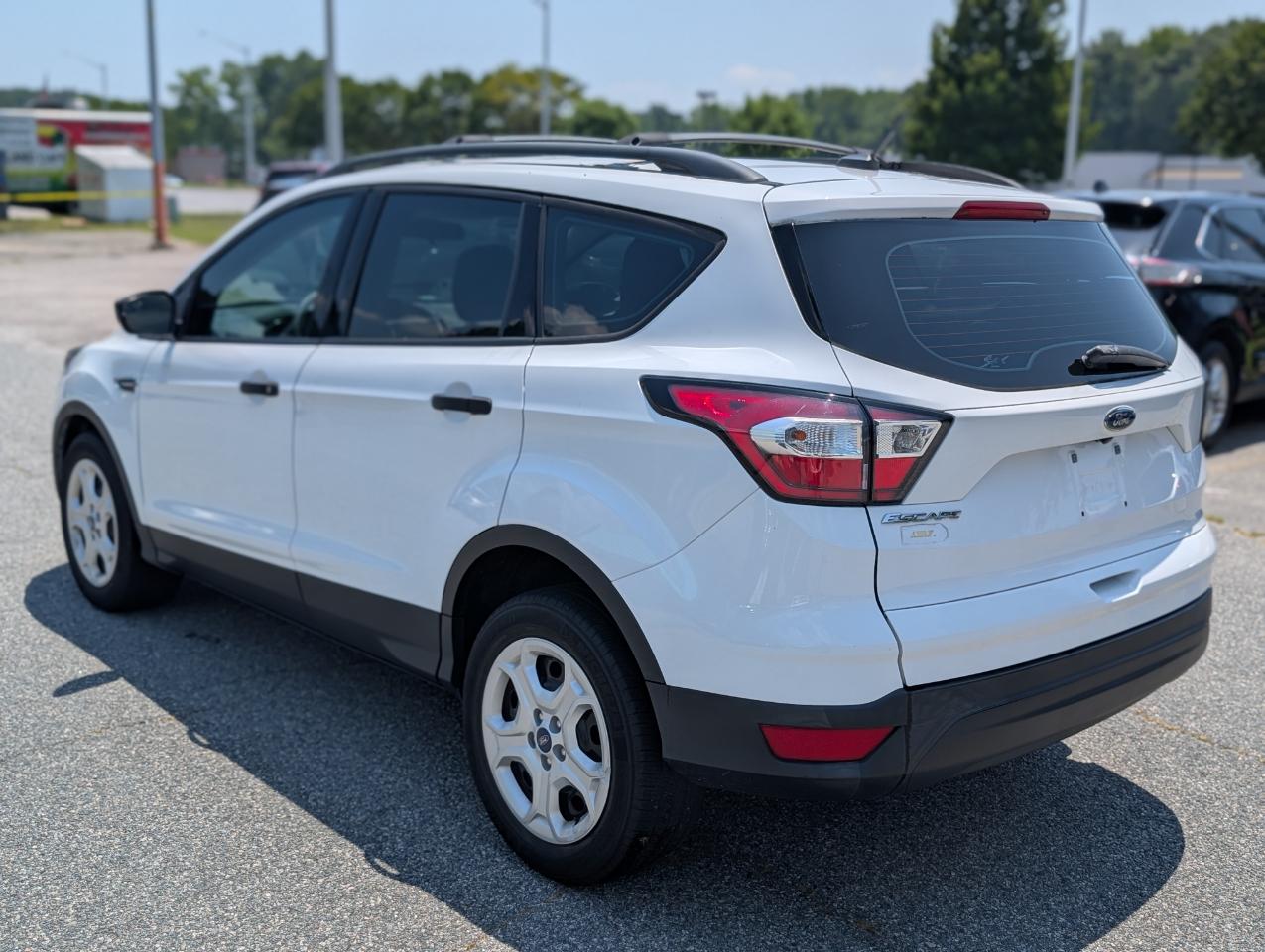 Ford Escape S FWD 2018