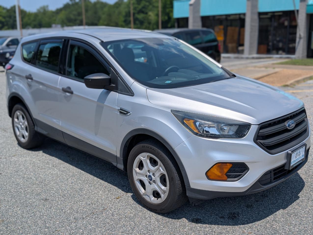 Ford Escape S FWD 2018