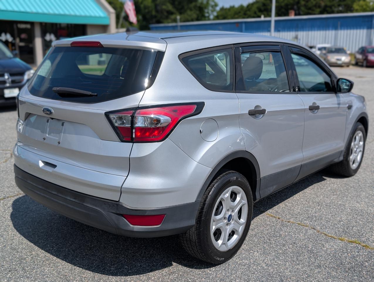 Ford Escape S FWD 2018