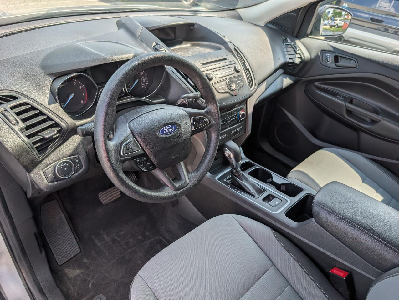 Ford Escape S FWD 2018