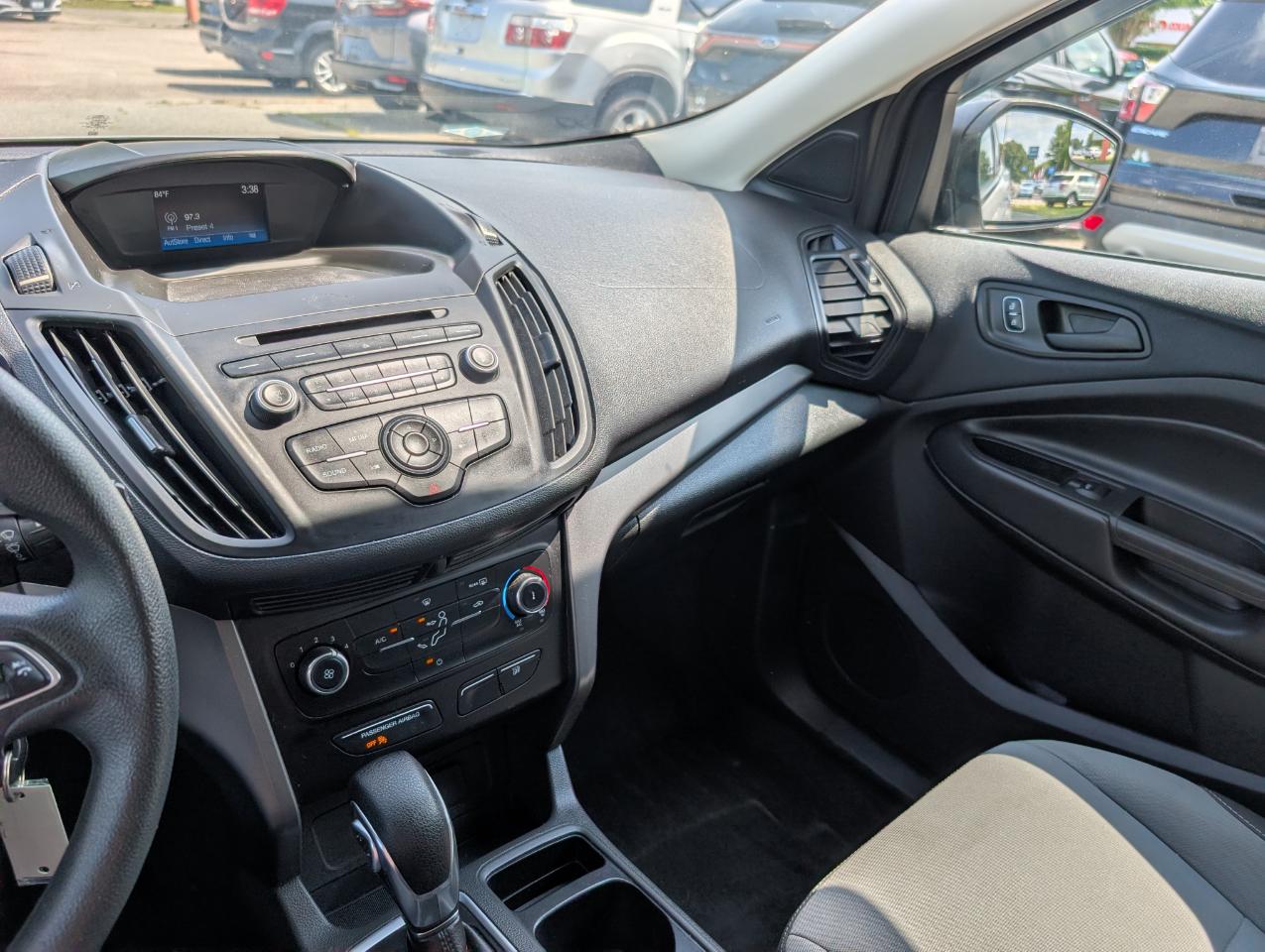 Ford Escape S FWD 2018