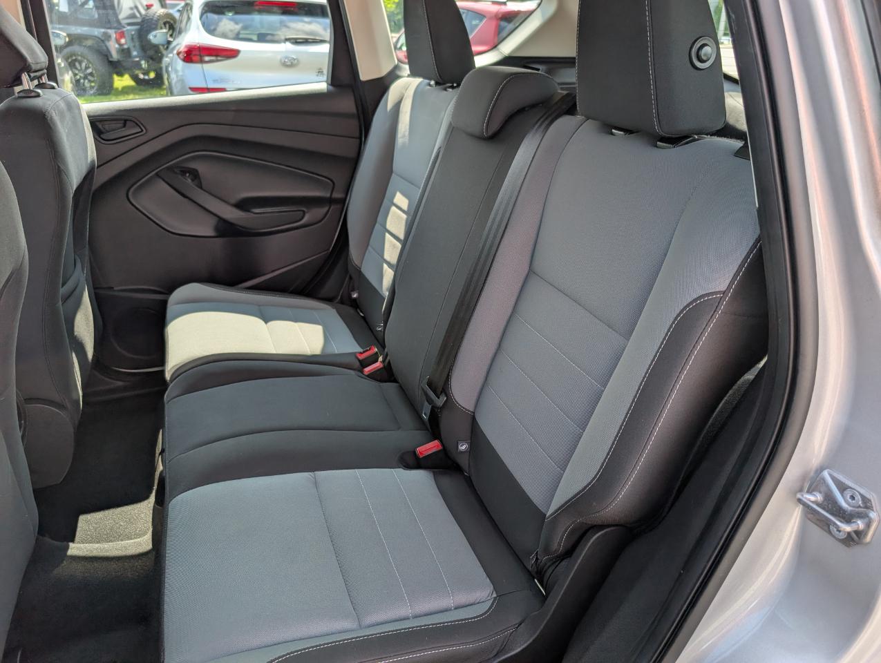 Ford Escape S FWD 2018