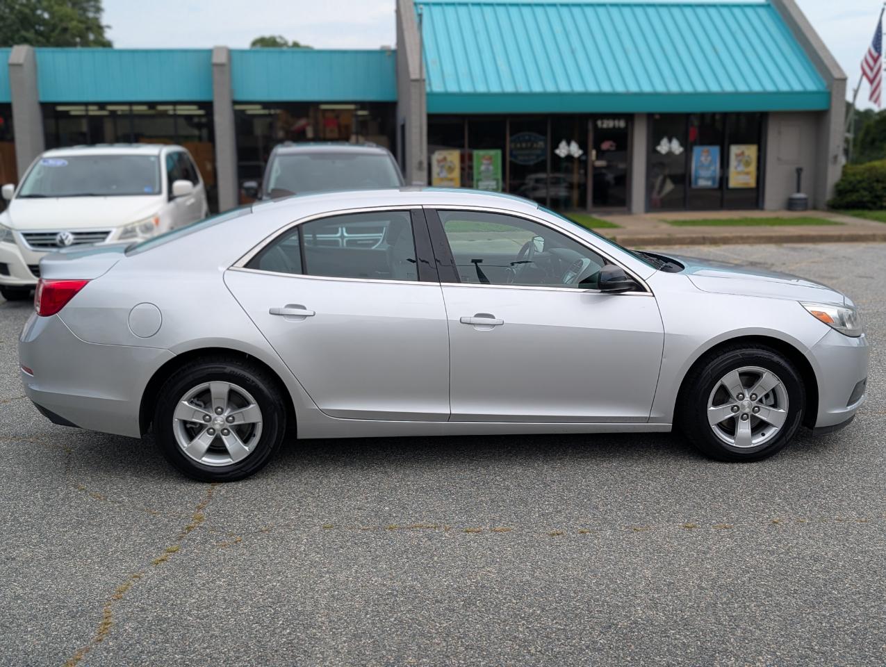 Chevrolet Malibu LS 2013