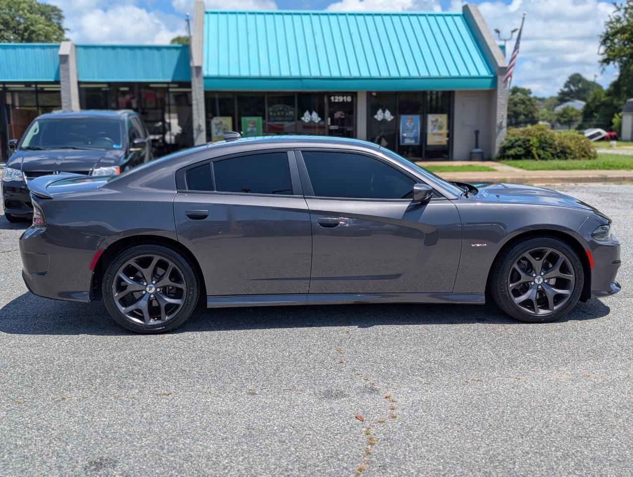 Dodge Charger  2019