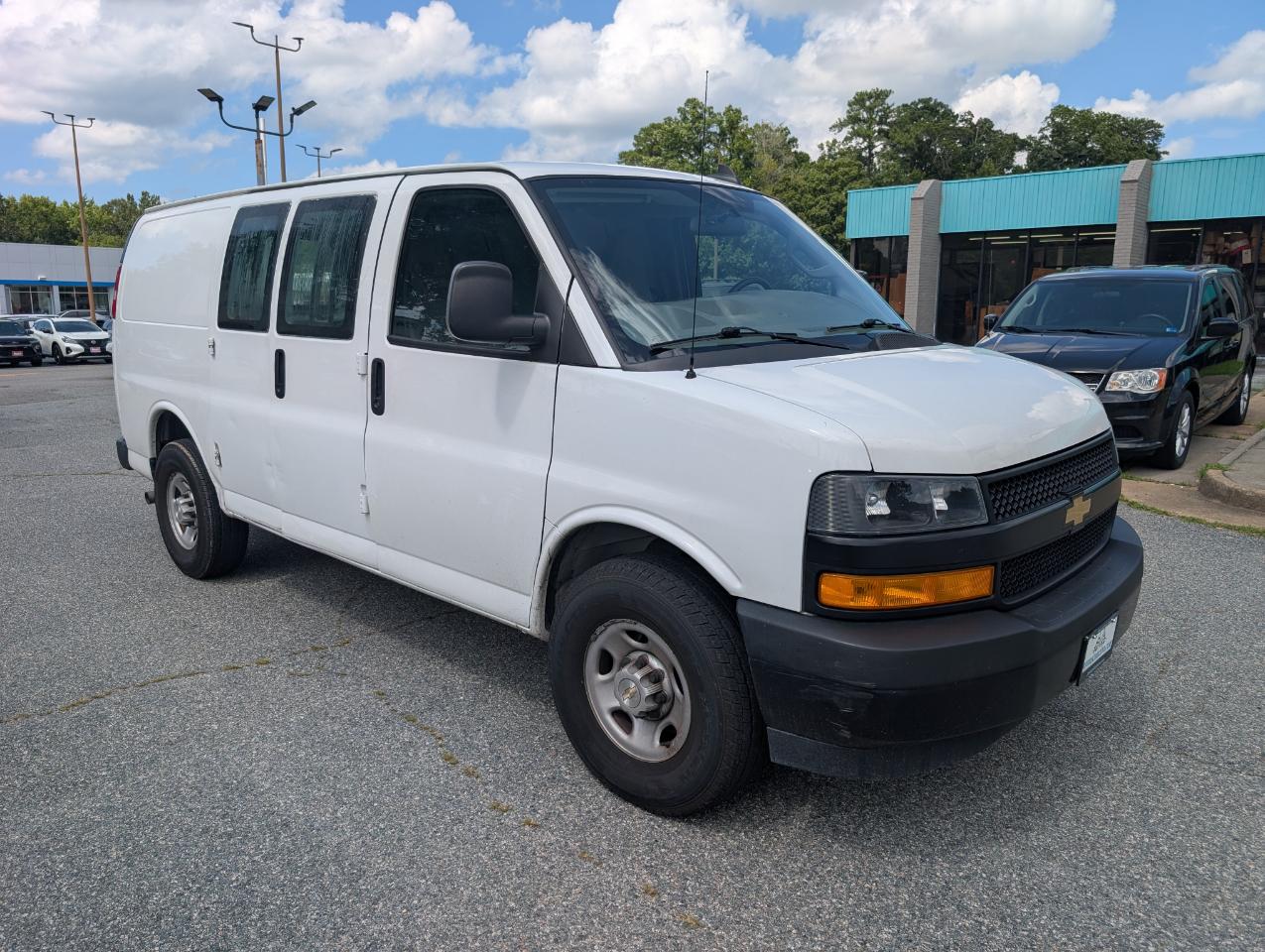 Chevrolet Express Cargo Van RWD 2500 135" 2021