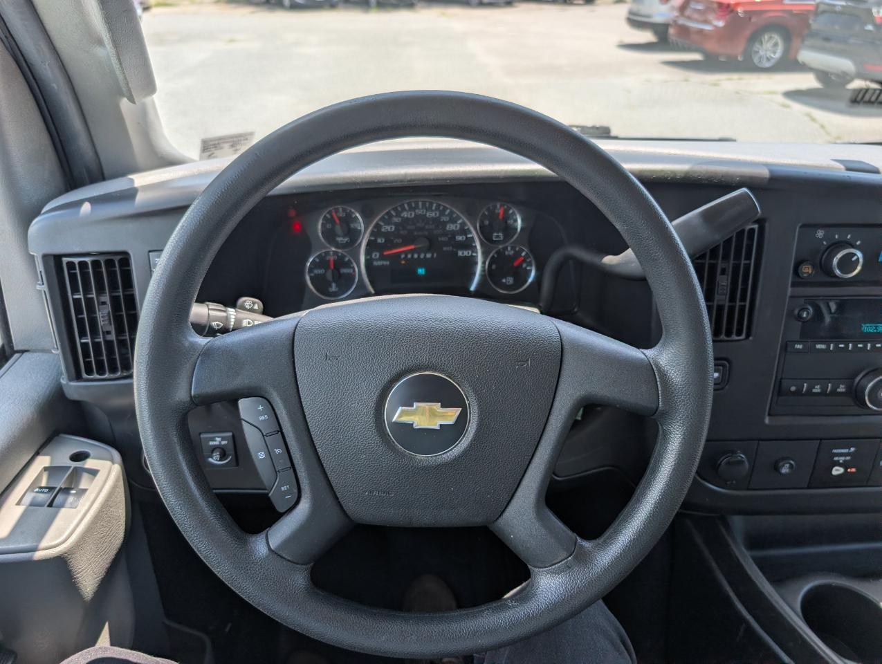 Chevrolet Express Cargo Van RWD 2500 135" 2021