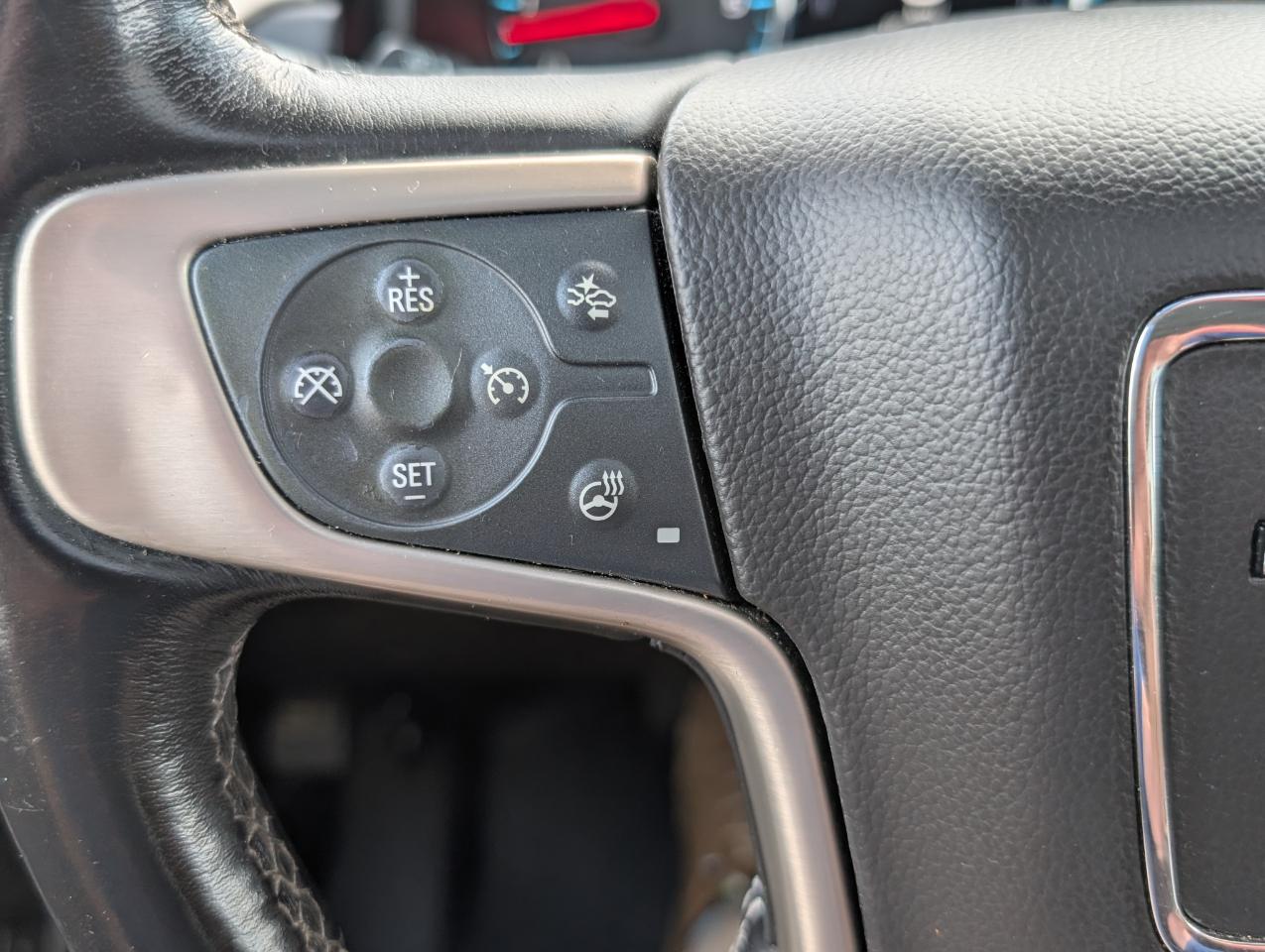 GMC Yukon XL Denali 4WD 2019