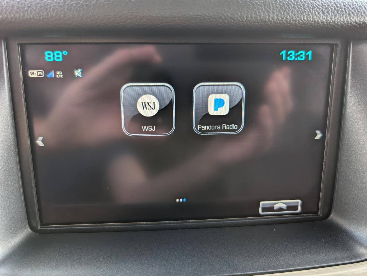 GMC Yukon XL Denali 4WD 2019