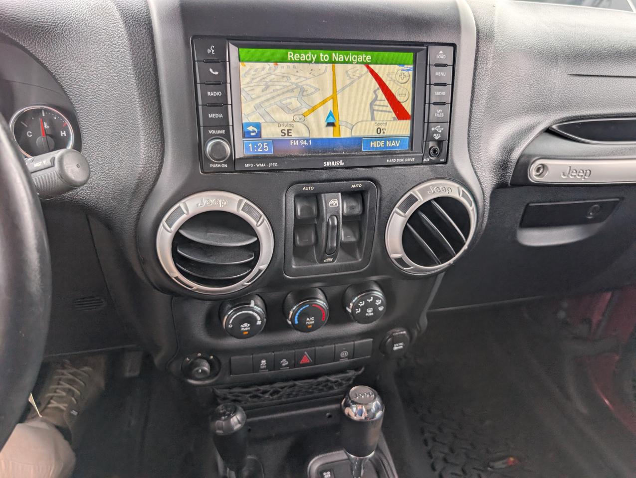 Jeep Wrangler Unlimited 4WD 4dr Sahara 2011