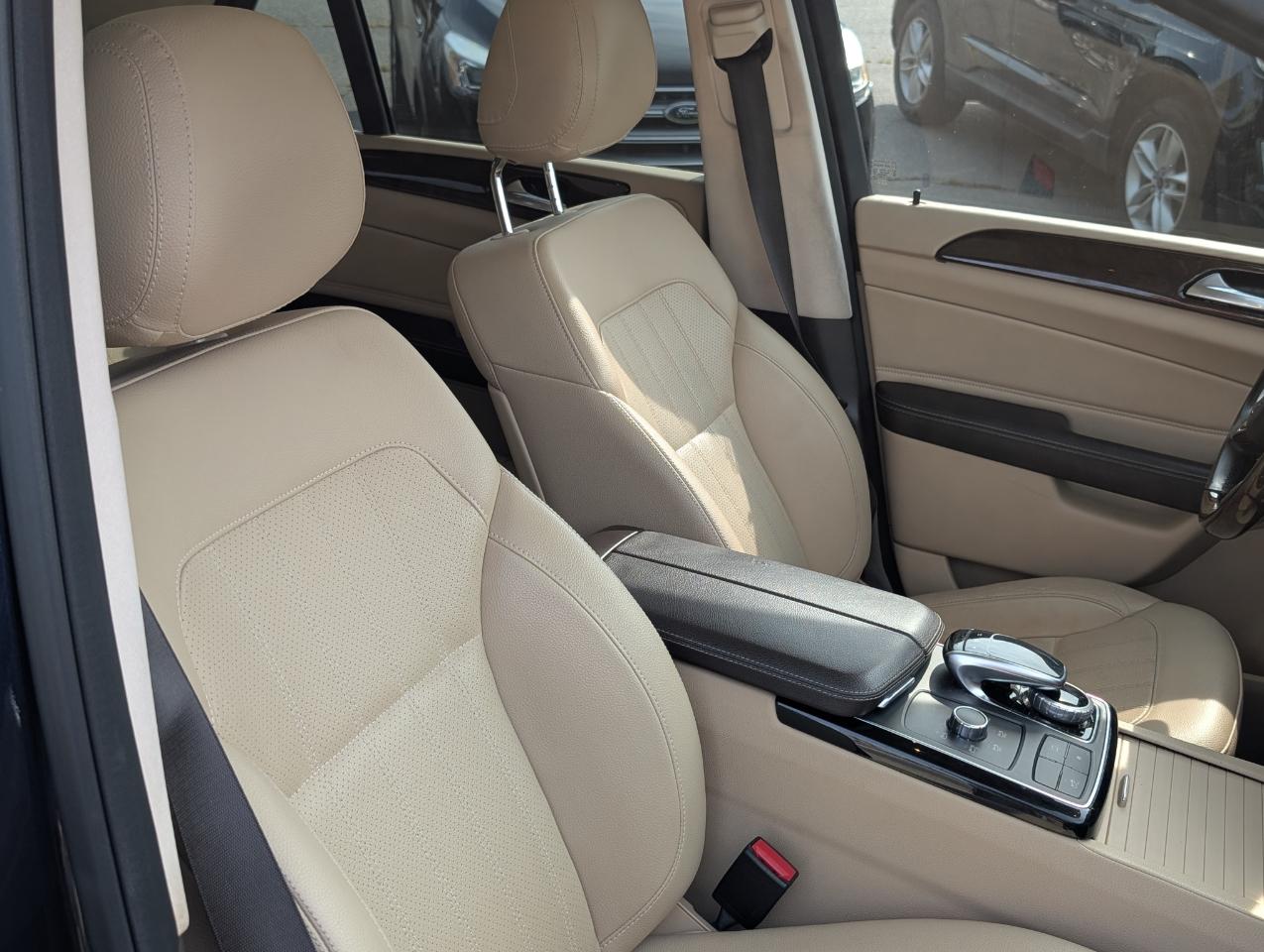 Mercedes-Benz GLE  2016