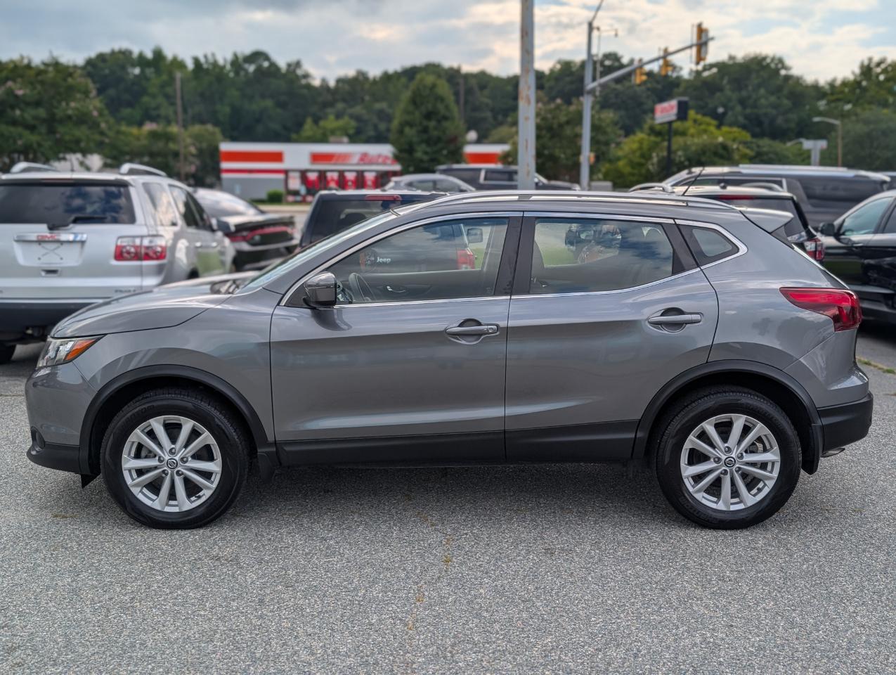 Nissan Rogue Sport SV 2019