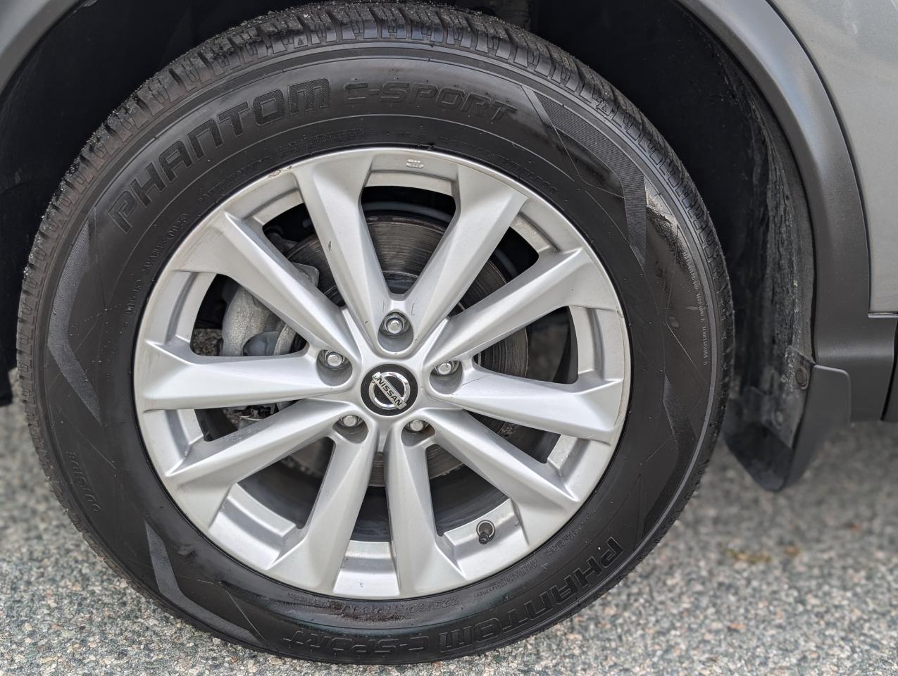 Nissan Rogue Sport SV 2019