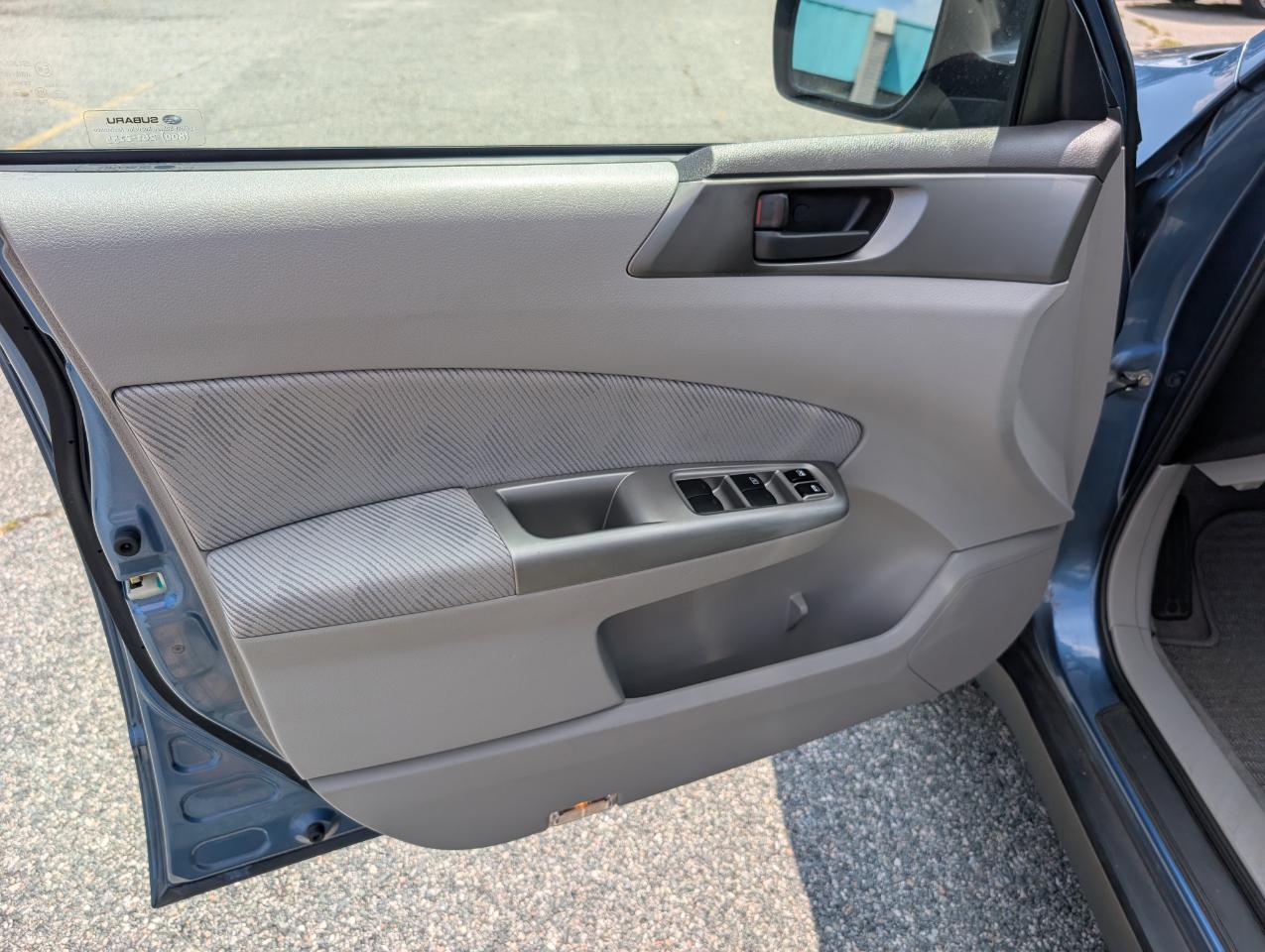 Subaru Forester  2010