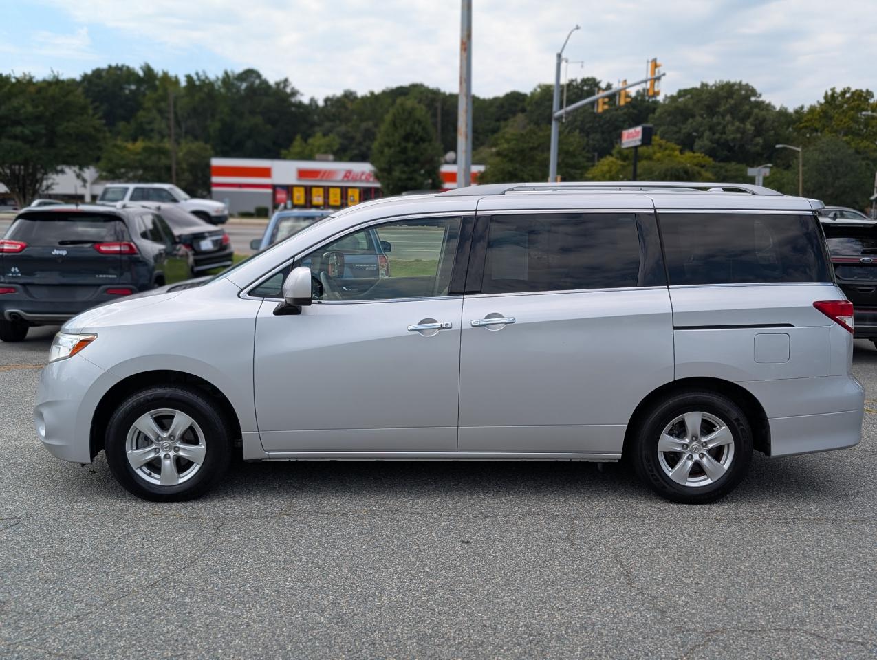 Nissan Quest SV 2017