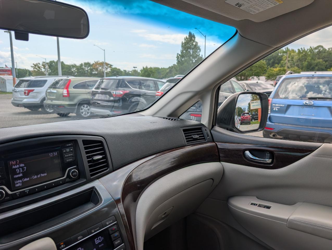 Nissan Quest SV 2017