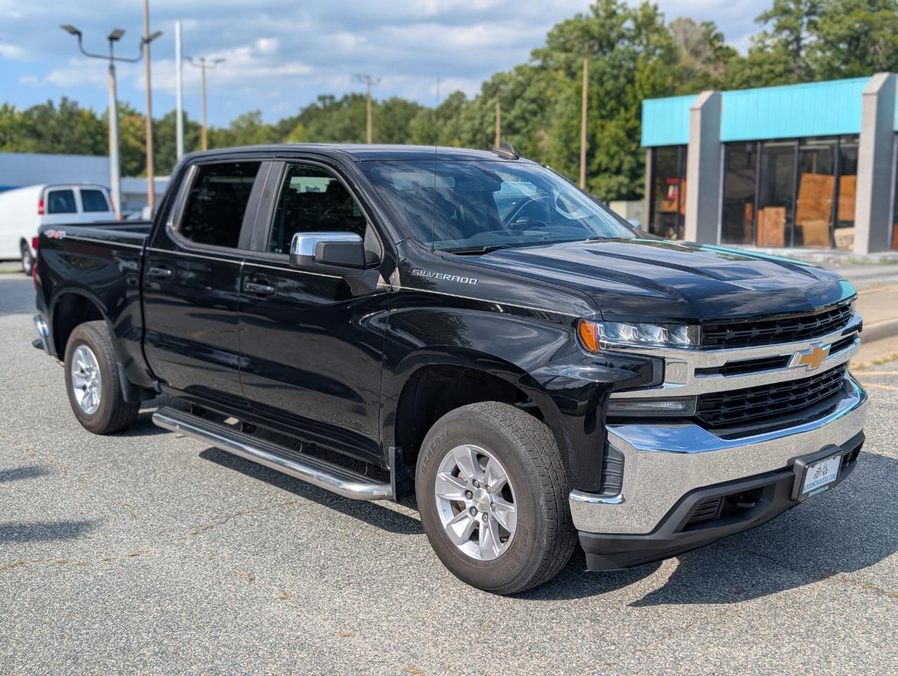 Chevrolet Silverado 1500 4WD Crew Cab 147" LT 2019