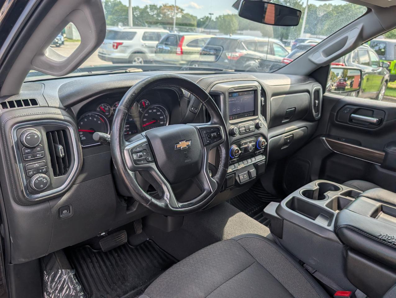 Chevrolet Silverado 1500 4WD Crew Cab 147" LT 2019