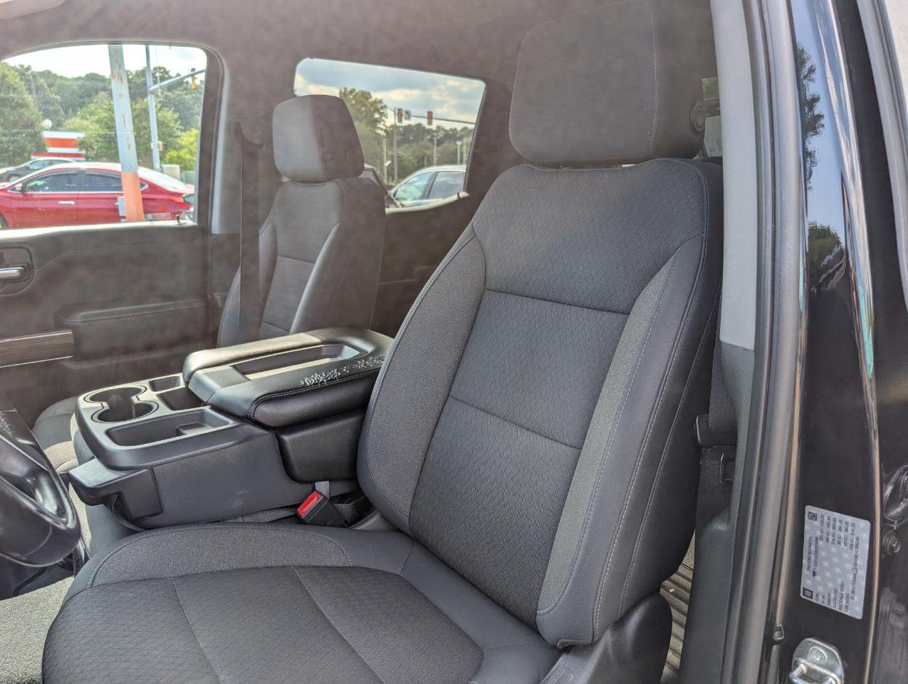 Chevrolet Silverado 1500 4WD Crew Cab 147" LT 2019
