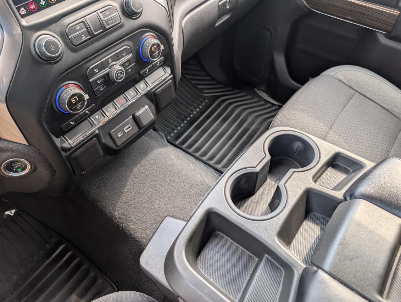 Chevrolet Silverado 1500 4WD Crew Cab 147" LT 2019