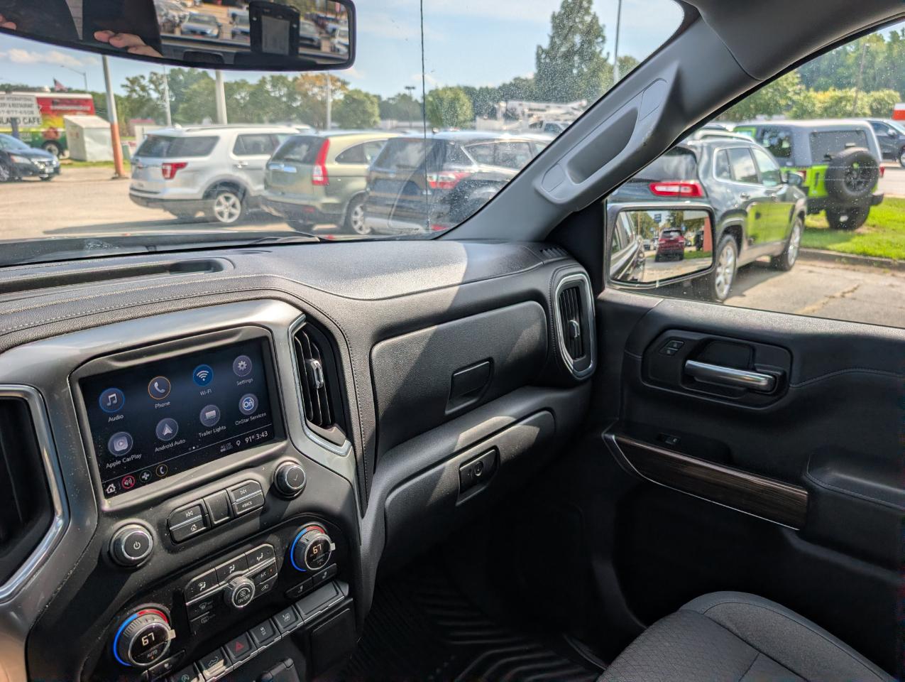 Chevrolet Silverado 1500 4WD Crew Cab 147" LT 2019